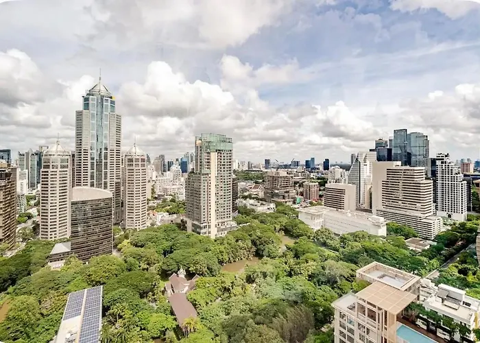 Aparthotel World Lumphini Lang Suan 4*